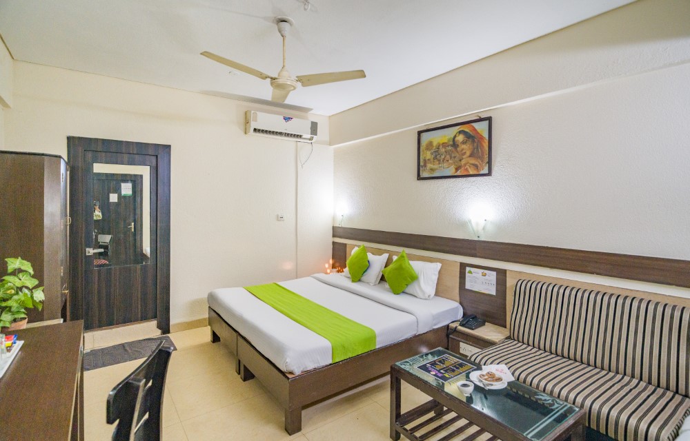 Hotel Shagun Rooms Pictures